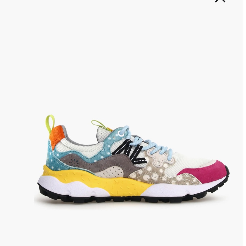 NWT Flower Mountain Yamano 3 Sneaker